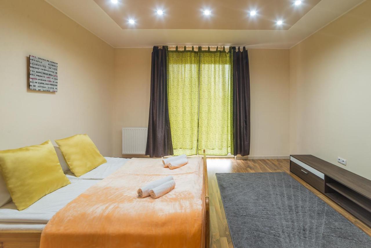 Aqua Line Apartmanház Hajdúszoboszló Exterior foto